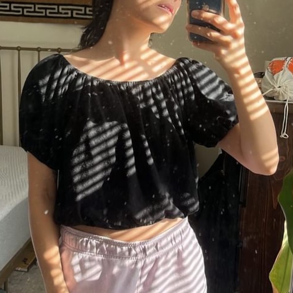 Traded Honeydove Vintage raw silk puff sleeve top, size L - Picture 7 of 11